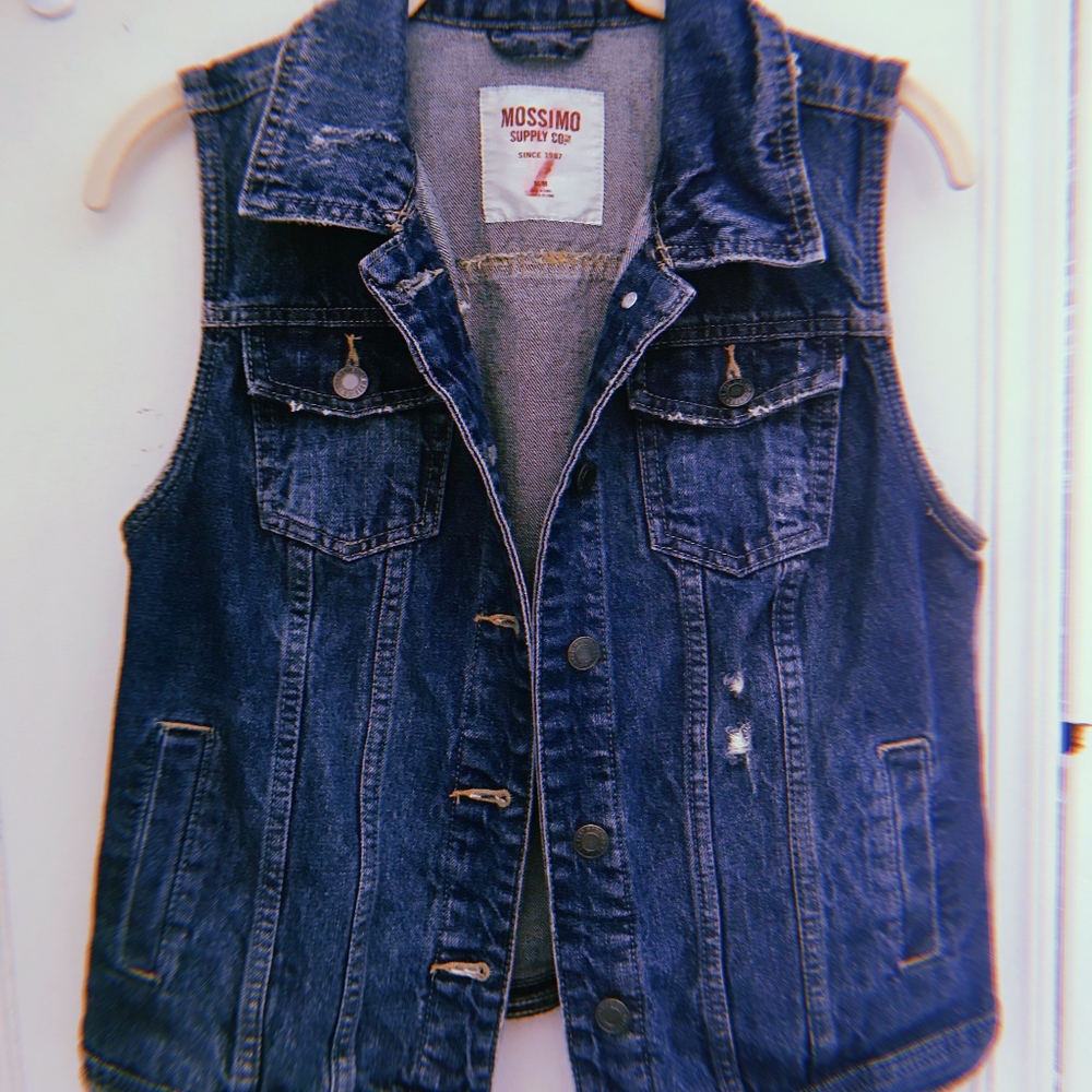 Jean Vest